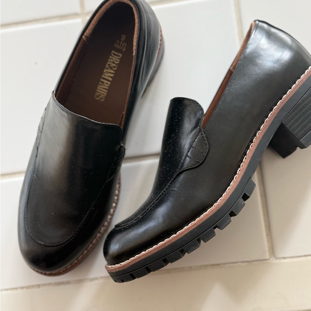Women’s  Black Loafers Sz 8